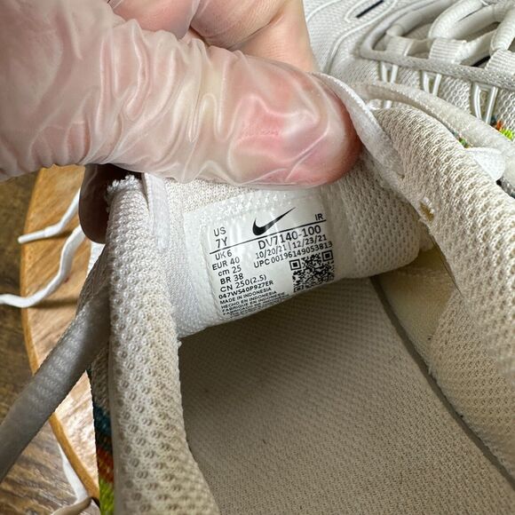 Nike Air Max Plus White Layered Swoosh Women's Size 8.5 Shoes DV7140-100 - Picture 8 of 9